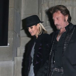 Johnny Hallyday est rentre de son concert a Rouen en voiture pour rejoindre son epouse Laeticia au vernissage de l'exposition 'La Petite Veste Noire' au Grand Palais a Paris le 9 Novembre 2012, ou ils sont repartis tres amoureux comme toujours.©CYRIL MOREAU / BESTIMAGE