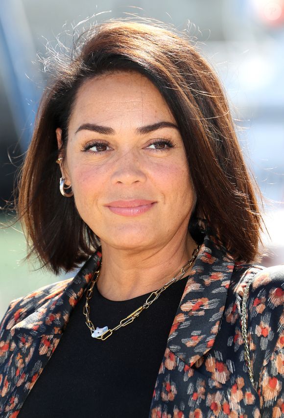 Lola Dewaere au photocall de la série "Le souffle du dragon" lors de la 24ème édition du Festival de la Fiction TV de La Rochelle, France, le 17 septembre 2022. © Patrick bernard/Bestimage
