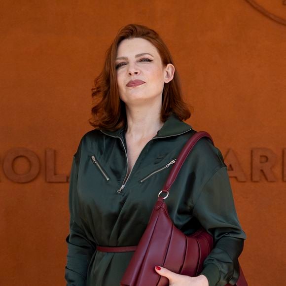 Elodie Frégé au village lors des Internationaux de France de Tennis de Roland Garros 2025. Paris, le 30 mai 2025. 
© Moreau / Jacovides / Bestimage