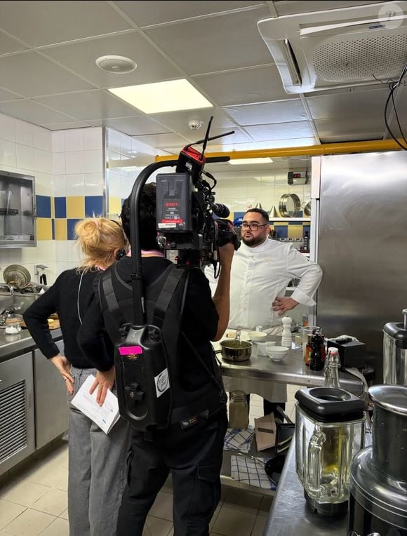 Selon les informations d'Actu.fr, le jeune talent va s'installer à Paris.

Alexy Algar-Denos, candidat de "Top Chef 2026".