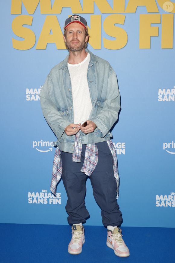 Malgré cette blessure, Philippe Lacheau a connu un immense succès avec "Babysitting", devenu un carton en 2014.

Philippe Lacheau - Avant-première du film "Un mariage sans fin" au cinéma Max Linder à Paris le 6 mai 2025. © Coadic Guirec/Bestimage