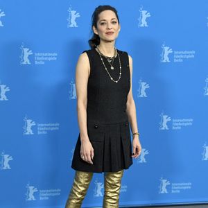 Marion Cotillard au photocall du film "The Ice Tower" lors de la 75ème édition du festival international du film de Berlin, le 16 février 2025.

Photo : Action Press / Bestimage