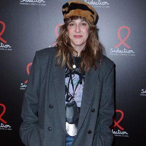 Daphne Burki participe à la soirée de lancement de Sidaction dans le cadre de la semaine de la mode à Paris au Lido à Paris, France, le 03 mars 2025. Photo par Jerome Dominé/ABACAPRESS.COM