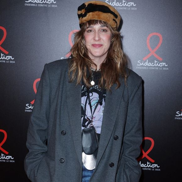Daphne Burki participe à la soirée de lancement de Sidaction dans le cadre de la semaine de la mode à Paris au Lido à Paris, France, le 03 mars 2025. Photo par Jerome Dominé/ABACAPRESS.COM