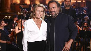 Claire Chazal et André Manoukian réunissent Lulu Gainsbourg, Benjamin Biolay et Barbara Pravi pour une spéciale Serge Gainsbourg