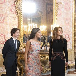 Le roi Felipe VI et la reine Letizia d’Espagne, reçoivent le roi Abdallah II et la reine Rania de Jordanie, accompagnés du prince Hashem de Jordanie, au palais royal de Madrid, le 19 juin 2023.  (Agence/Bestimage).