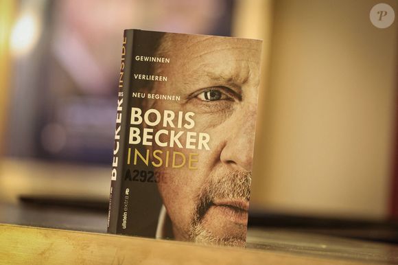Boris Becker et sa femme Lilian de Carvalho Monteiro (enceinte) lors de la présentation du livre "Inside" de Boris Becker au cinéma Delphi LUX à Berlin le 11 septembre 2025.

© Imago / PsnewZ / Bestimage