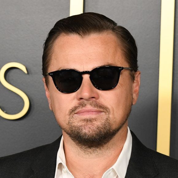 Leonardo DiCaprio lors du photocall de la 92ème édition du déjeuner des nominés aux Oscars au Ray Dolby Ballroom à Los Angeles, Californie, Etats-Unis, le 27 janvier 2020. © Billy Bennight/Zuma Press/Bestimage