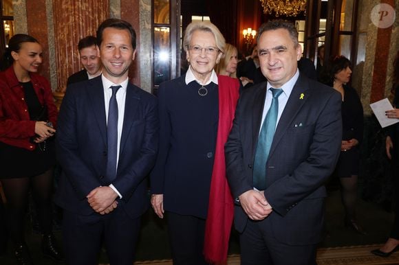 Interrogé sur son invité d'honneur Marc Simoncini, Harold Parisot a confié au média Ideal Investisseur : "Marc Simoncini démontre depuis de nombreuses années que l’entrepreneuriat français est à la fois vital et porteur de succès pour la France".

Chinese Business Club, 27 mars 2025, Paris
©Chinese Business Club, Paris