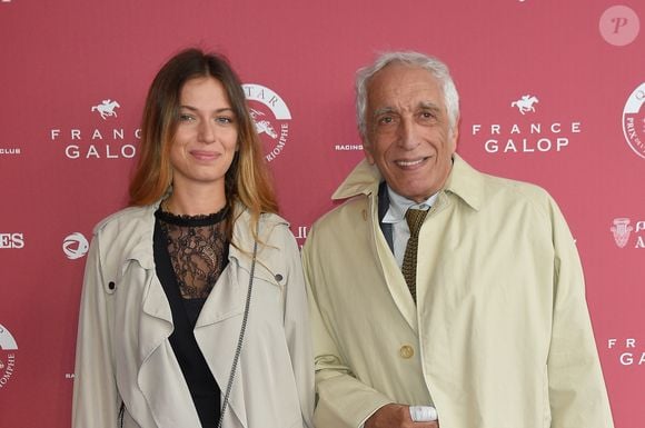 Gérard Darmon avec sa fille Sarah Darmon - 96ème Qatar Prix de l'Arc de Triomphe à l'Hippodrome de Chantilly le 1er octobre 2017. © Coadic Guirec/Bestimage