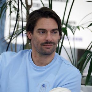 Pour la nouvelle année, Camille Lacourt a partagé une photo de Jazz et Marius

Exclusif -  Camille Lacourt en dédicace a Neuilly-Sur-Seine  le 9 novembre 2024.