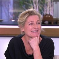 Anne-Elisabeth Lemoine et Jean Dujardin ne savent plus quoi dire, ou presque, devant le craquage d'une invitée dans C à vous