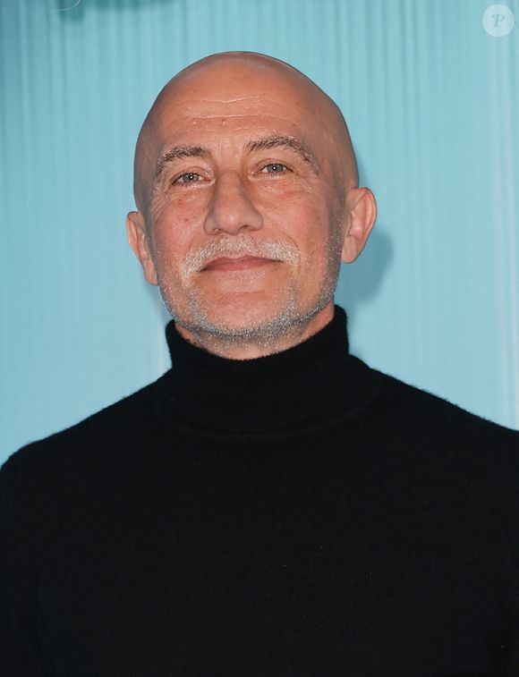 Hubert Blanc-Francard au photocall du showcase 2026 Disney+ à l'Institut de France à Paris, le 15 janvier 2026. 

Photo : Coadic Guirec / Bestimage