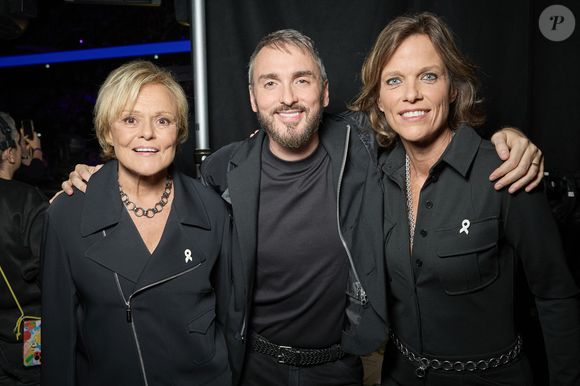 Le chanteur de 43 ans vient de vendre sa sublime demeure près de Paris pour s'en offrir une autre, au bout du monde.

 Muriel Robin, Christophe Willem et Anne Le Nen lors de l'enregistrement du concert "Nos voix pour toutes", au profit de La fondation des femmes, à l'Adidas Arena à Paris, diffusée le 11 décembre sur TMC.

© Cyril Moreau-Coadic Guirec / Bestimage