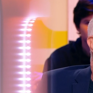 Samuel Etienne évoque le départ d'Olivier Minne dans "C Médiatique", le 4 mai 2025, sur France 5