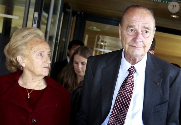 Jacques Chirac et son épouse Bernadette visitent l'exposition Arts de Chine au Musée du Président Jacques Chirac à Sarran, France, 11 juin 2011. Photo Patrick Bernard/Abaca