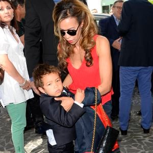 Danyellah Polnareff et son fils Louka - Inauguration de la place Michel Polnareff et ouverture de l'exposition au MuPop (Musée des musiques populaires) qui lui consacre une rétrospective - Montluçon le 20 juin 2015