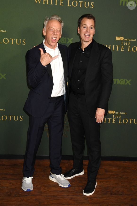 Mike White et Casey Bloys à l'avant-première de The White Lotus saison 3 au Paramount Studios le 10 février 2025 à Los Angeles.