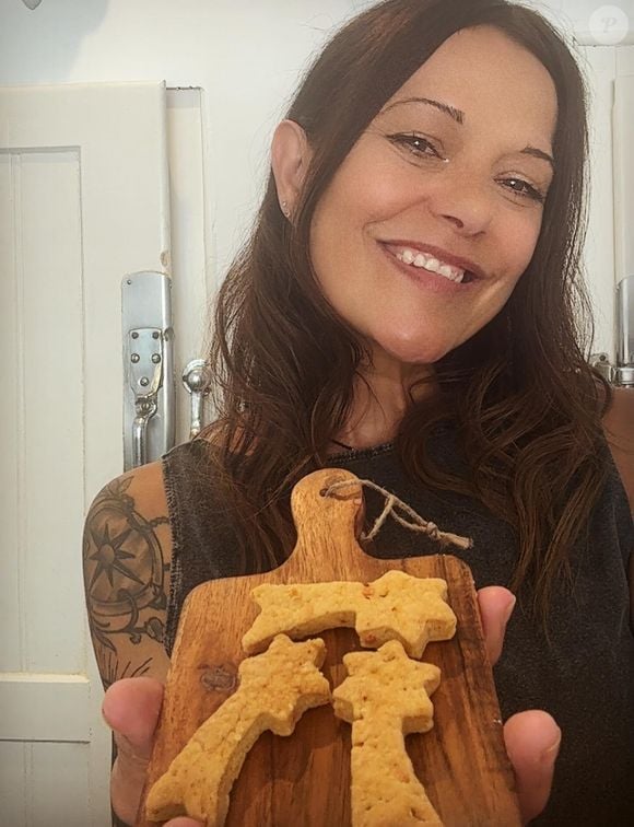 Sarah Colucci, l'épouse de Marius, le fils de Coluche, tient un établissement de bouche à Beaumont-de-Lomagne, en Tarn-et-Garonne.