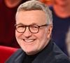 Très soudé avec son équipe, il n'hésite pas à balancer quelques anecdotes sur les sociétaires pour faire rire les auditeurs.

Laurent Ruquier - Enregistrement de l'émission "Vivement Dimanche" au Studio Gabriel à Paris, France, le 1er octobre 2024, présentée par M.Drucker et diffusée le 3 novembre sur France 3. © Guillaume Gaffiot/Bestimage