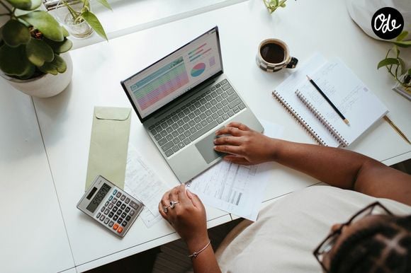Les erreurs sont plus faciles à mémoriser lorsqu’elles s’accompagnent de stress, d’urgence ou de réactions émotionnelles.

Photo by Microsoft 365 / Unsplash