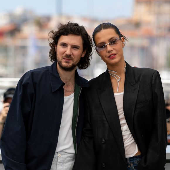 Vincent Lacoste et Adèle Exarchopoulos au photocall du film "Mariage Au Goût D'Orange" lors du 79ème Festival International du Film de Cannes, le 20 mai 2026. 

© Jacovides-Moreau/Bestimage