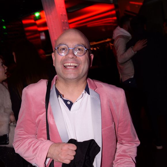 Un rôle qui lui convient parfaitement même si ce dernier apprécie de s'éloigner de la capitale 

Yoann Riou
RACHID BELLAK / BESTIMAGE