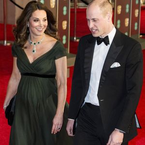 A  nouveau, la princesse de Galles sera donc absente de cette célèbre cérémonie.
Le prince William, duc de Cambridge, et Catherine (Kate) Middleton, duchesse de Cambridge, (enceinte), à la 71ème cérémonie des British Academy Film Awards (BAFTA) au Royal Abert Hall à Londres, le 18 février 2018.
© Ray Tang via Zuma Press/Bestimage