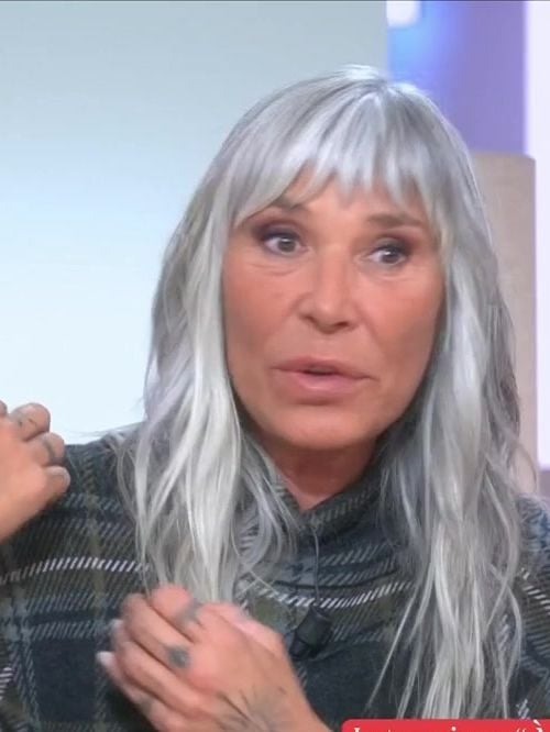 "Elle est allée manifester" : Zazie a trouvé un "attirail" de sécurité pour sa fille unique Lola, 24 ans, qui a rejoint la mobilisation lycéenne