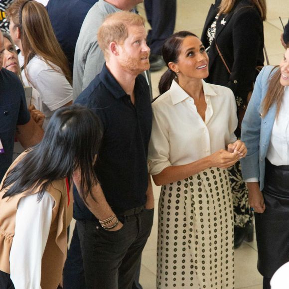 Le prince Harry et la duchesse de Sussex Meghan lors du deuxième jour de leur visite à Bogota, en Colombie, le 16 août 2024.