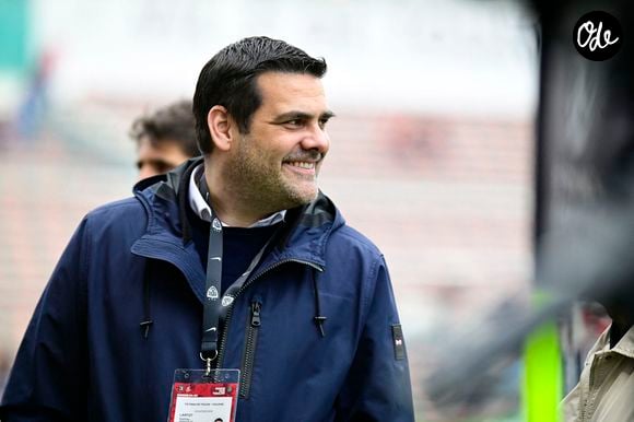 "C'est mon épouse qui a pris le relais ce jour-là quand on leur a annoncé tout ce qui allait suivre. C'est elle qui s'en est chargée. J'en étais incapable", a-t-il confié.

Matthieu Lartot - Le Stade Toulousain remporte la victoire face au RC Toulon (21 - 18) en quarts de finale de la Coupe des champions au stade Mayol, le 13 avril 2025. © William Cannarella / PsnewZ / Bestimage