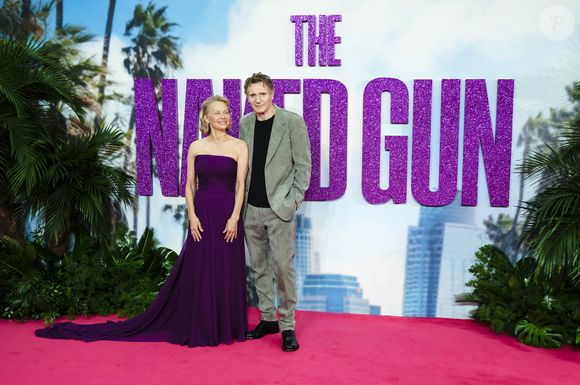 Pamela Anderson et Liam Neeson - Première du film "The Naked Gun" au Cineworld Leicester Square à Londres, le 22 juillet 2025. Action Press / Bestimage