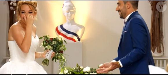 "J'ai fait une petite dépression, j'ai pris beaucoup de poids", a-t-elle notamment révélé dans une récente interview accordée à "Télé-Loisirs"

Mariage de Romain et Delphine dans "Mariés au premier regard 2020", le 6 janvier, sur M6.