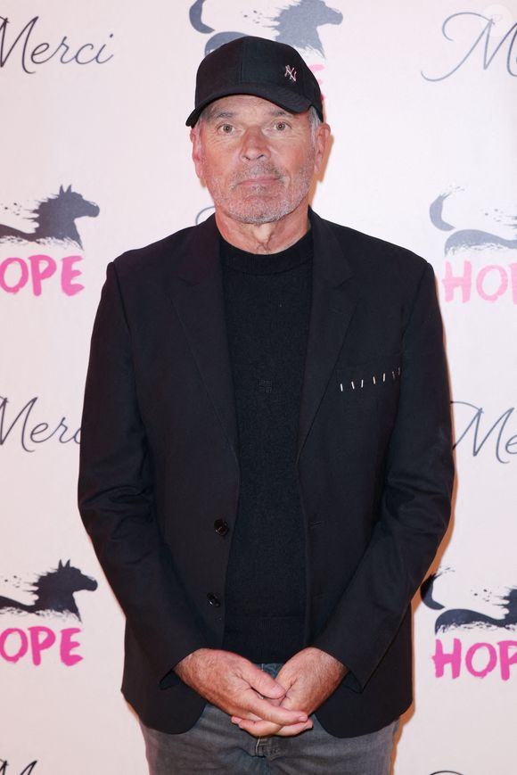 Laurent Baffie participe au Gala HOPE à Paris, France, le 14 octobre 2025. Photo par Jerome Domine/ABACAPRESS.COM