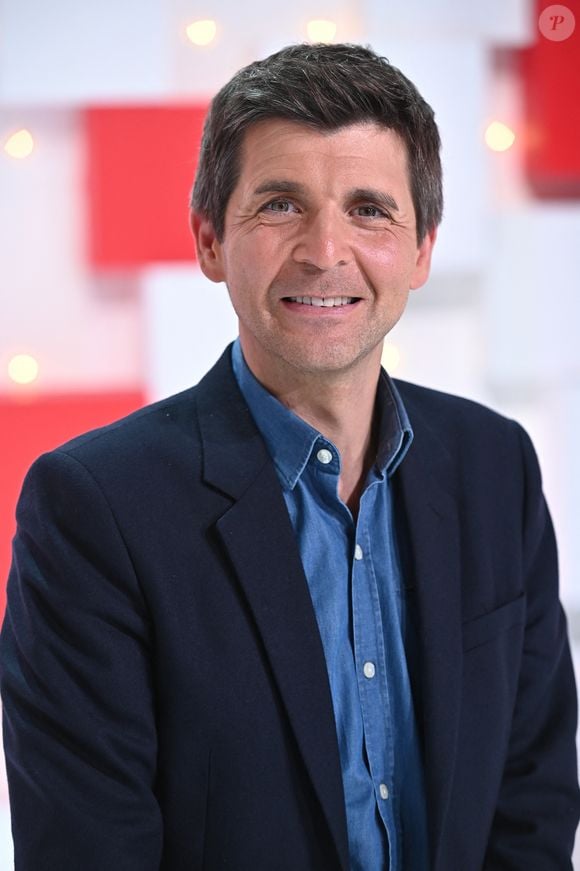 Exclusif - Thomas Sotto - Enregistrement de l'émission "Vivement Dimanche", présentée par M.Drucker et diffusée le 17 octobre sur France 2
© Guillaume Gaffiot / Bestimage