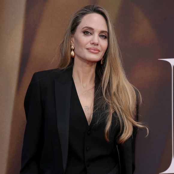 Angelina Jolie à al première de ''Maria'' au Headline Gala pour la 68e édition du BFI London Film Festival à The Royal Festival Hall à Londres © Fred Duval/SOPA Images via ZUMA Press Wire/Bestimage