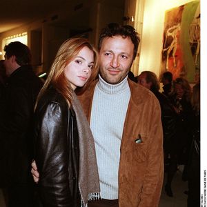 Parmi les femmes qui ont marqué sa vie, on retrouve ainsi Léa Vigny. 

Arthur et Léa Vigny à la dernière du spectacle "Notre dame de Paris" RINDOFF-GUIREC / BESTIMAGE