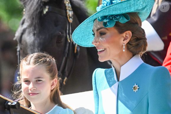 Catherine (Kate) Middleton, princesse de Galles, La princesse Charlotte de Galles - Les membres de la famille royale britannique arrivent à Buckingham Palace pour la cérémonie Trooping the Colour à Londres, le 14 juin 2025. Affecté par le crash du Boeing 787 Dreamliner à Ahmedabad du 12 juin, le souverain et les officiels porteront un brassard noir en hommage aux plus de 270 victimes. Bon nombre d'elles étaient des ressortissants britanniques.
