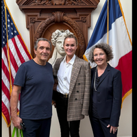 Laeticia Hallyday comblée auprès de Serge Varsano : son compagnon et milliardaire partage un point commun avec Jade et Joy Hallyday