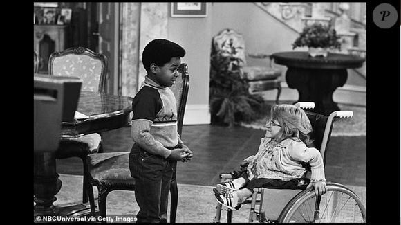 Elle est morte après une hospitalisation liée à des complications de santé à Colorado Springs.

Melanie Watson Bernhardt - Rainbow sur YouTube