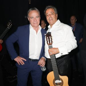 Fabien Lecœuvre et Chico Bouchikhi lors du concert de Chico & The Gypsies, au Palais des Congrès, le 24 mai 2025.
Photo par © Guirec Coadic / Bestimage