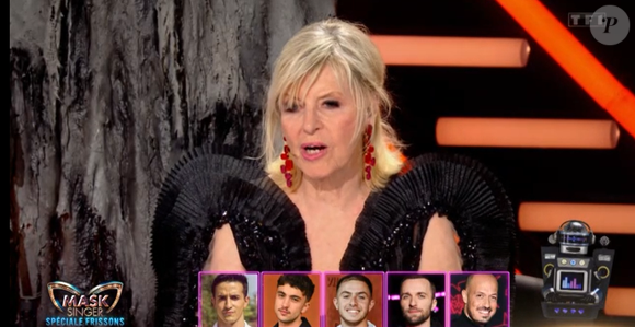 Chantal Ladesou l'avait mis dans sa liste

Chantal Ladesou dans la saison 8 de "Mask Singer". Capture d'écran TF1.