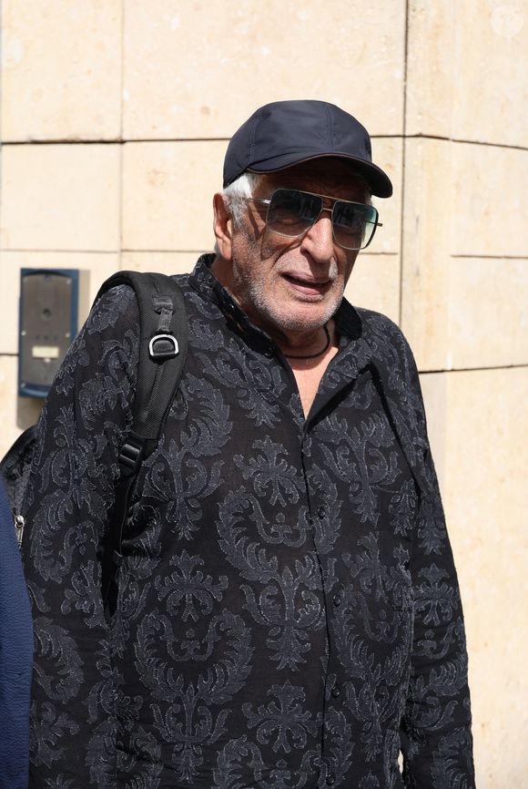 Exclusif - Gerard Darmon - Les célébrités quittent les studios de RTL à Neuilly-sur-Seine, le 2 septembre 2024.