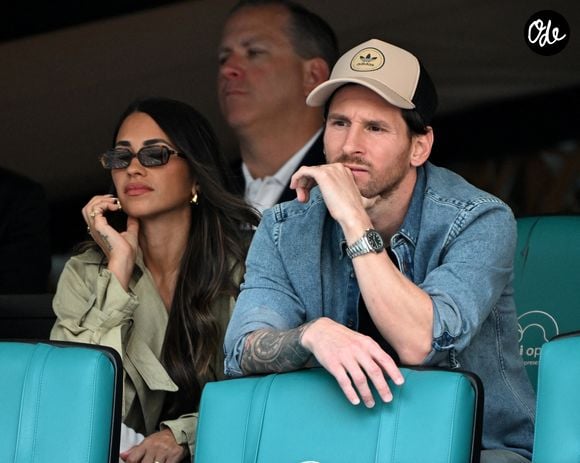 Lionel Messi assiste en famille à l'Open de tennis de Miami, le 28 mars 2025.

© Bestimage
