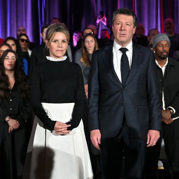 Christian Estrosi, le maire de Nice, accompagné de sa femme la journaliste et chroniqueuse de télé, Laura Tenoudji, a participé à la réunion de rentrée des Amis du Maire organisé dans la salle de spectacle du Palais de la Méditerranée à Nice, le 20 janvier 2023.© Bruno Bebert/Bestimage
