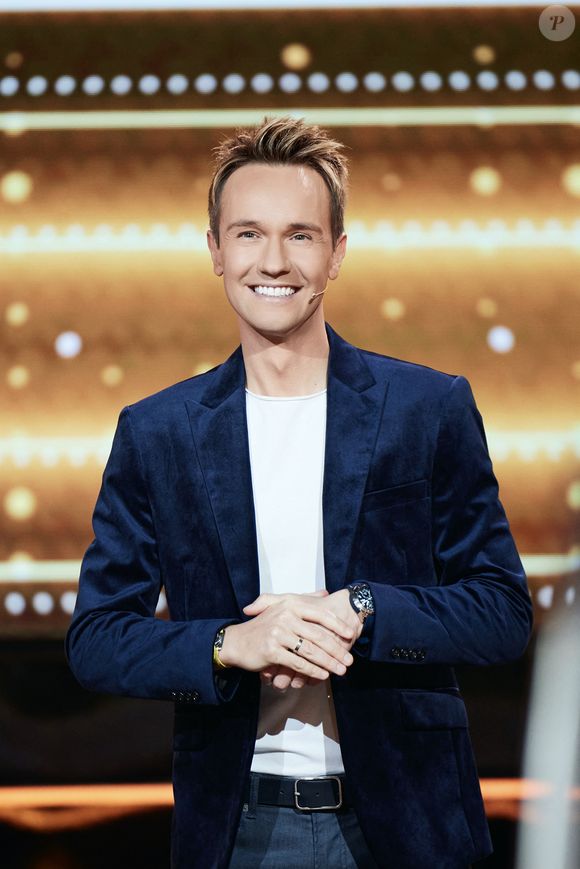 Exclusif - Cyril Féraud - Enregistrement de l'émission "100% Logique", présentée par Cyril Féraud et diffusée le le 19 avril 2025 sur France 2. Le 18 décembre 2024. © Cyril Moreau/Bestimage