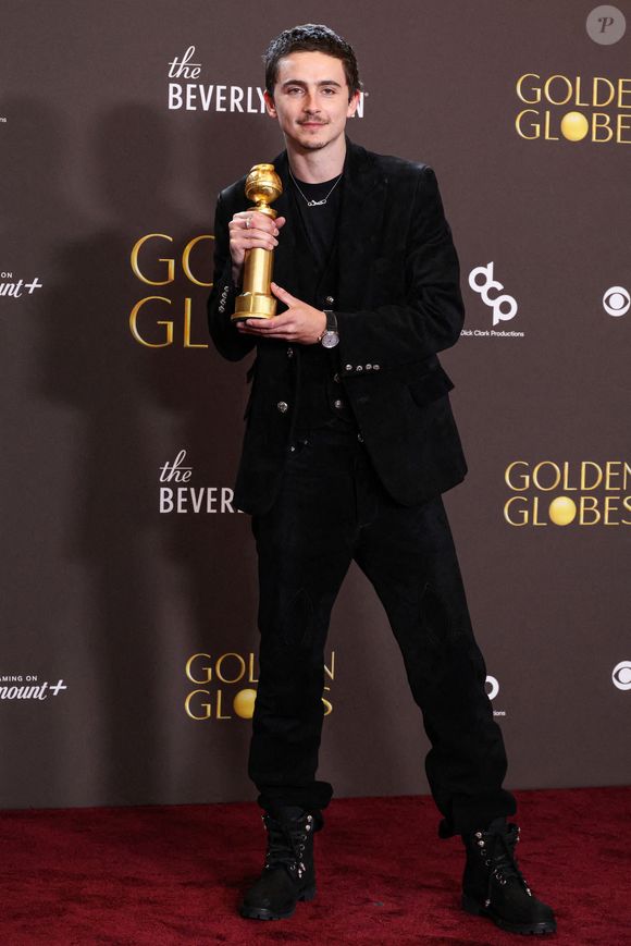 Timothee Chalamet, lauréat du prix de la meilleure performance masculine dans un film - musical ou de comédie pour 'Marty Supreme' pose dans la salle de presse lors de la 83e cérémonie annuelle des Golden Globe Awards qui s'est tenue à l'hôtel Beverly Hilton le 11 janvier 2026 à Beverly Hills, Los Angeles, Californie, États-Unis. Photo by Xavier Collin/Image Press Agency/ABACAPRESS.COM