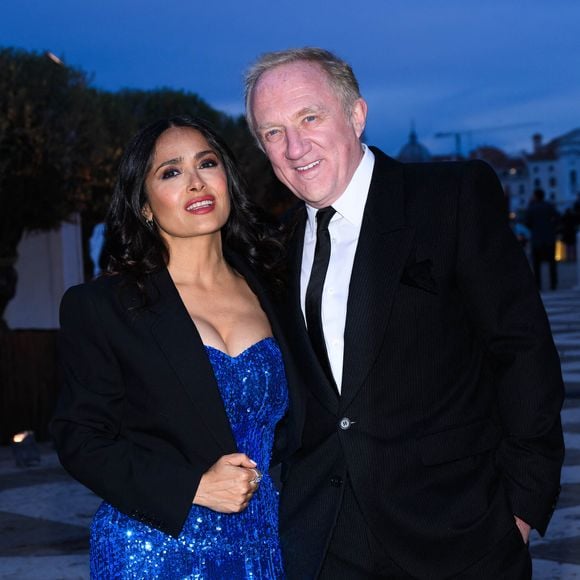 Salma Hayek, Francois-Henri Pinault - La famille Pinault est réunie au dîner de gala de la Fondation Cini juste avant la 60ème biennale de Venise le 17 avril 2024. (SGP / BESTIMAGE).