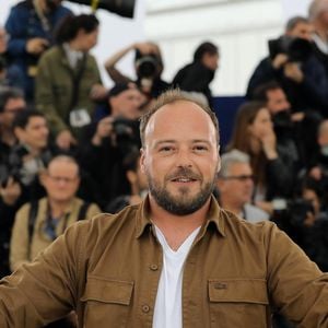 Alban Ivanov - Photocall du film "Le grand bain" au 71ème Festival International du Film de Cannes, le 13 mai 2018. © Borde / Jacovides / Moreau / Bestimage