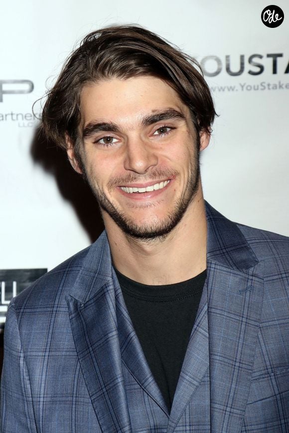 RJ Mitte - Les célébrités arrivent au tournoi de poker "Raising The Stakes" à Las Vegas le 16 juin 2017.
Backgrid USA / Bestimage